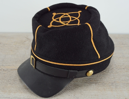 Kepi schwarz Lieutenant mit Lederschirm