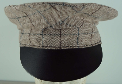 Forage Cap beige kariert, auen 100% Wolle, Futter 100% Baumwolle, Schirm + Schweiband 100% Leder